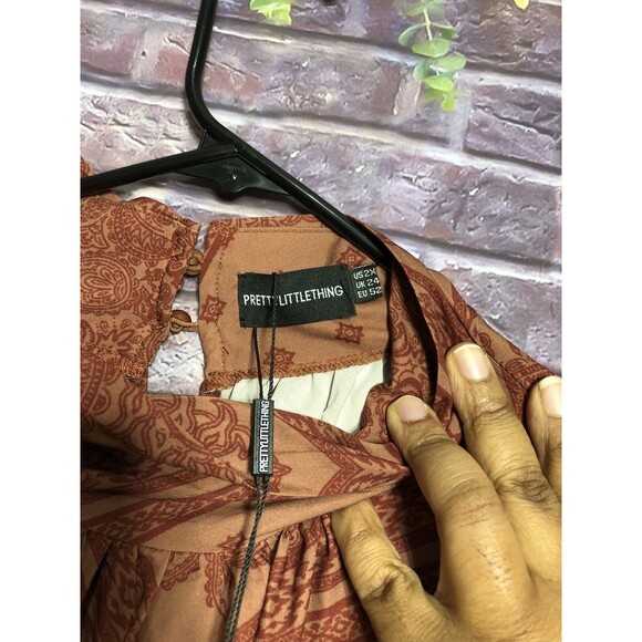 New Pretty little things women’s multicolor high neck, oversize dress size 2X - Picture 2 of 9